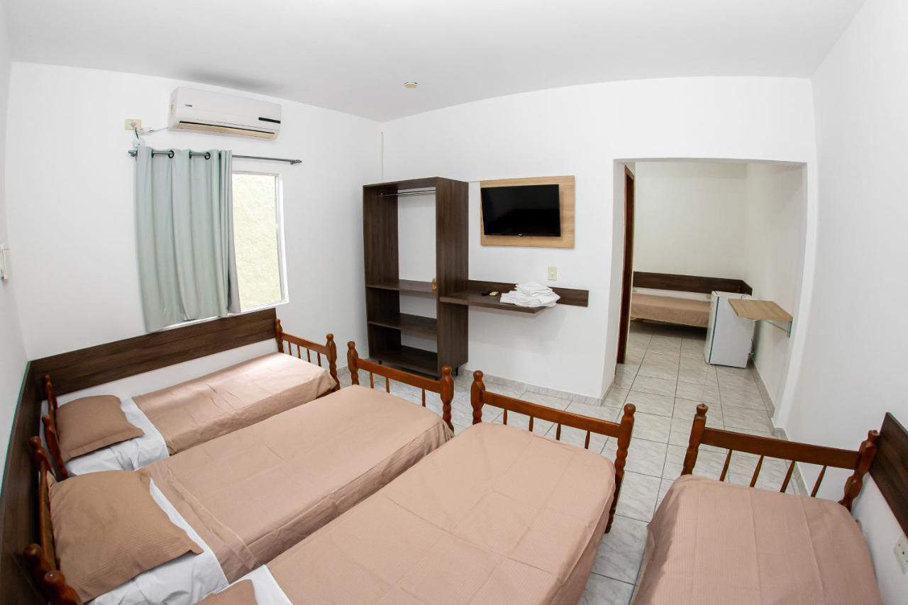 Casa Da Zeze Pousada & Hotel Itaboraí エクステリア 写真